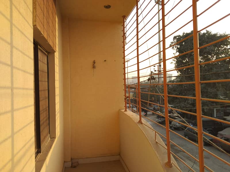 3 bed lounge 1st floor portion at nazimabad 3 5