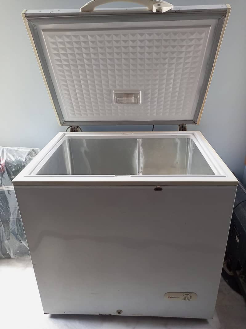 Dawlance Deep Freezer White 0