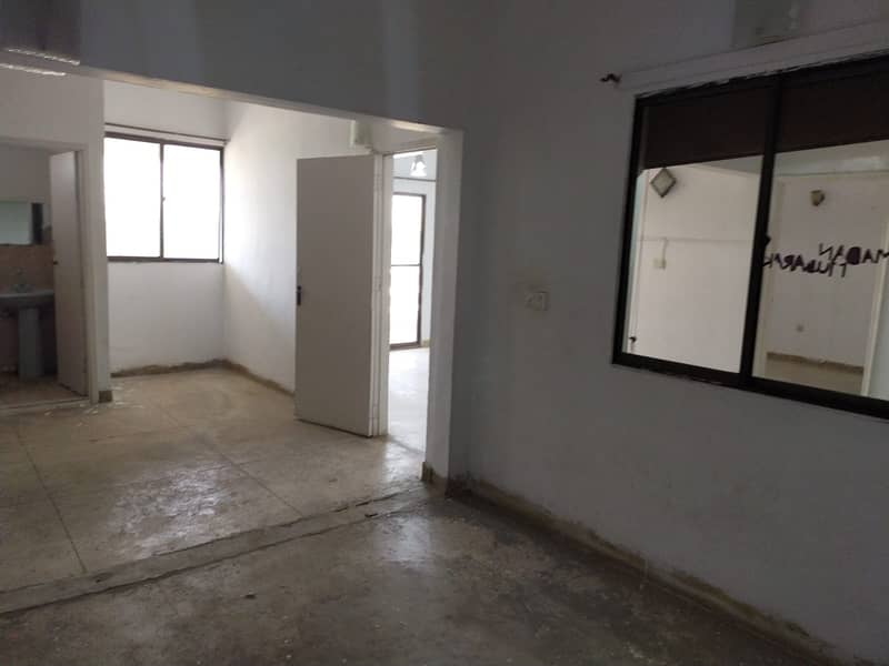 2 BD Apartment 1st floor, Naseer Tower (Main 200ft KU Rd Facing) 10