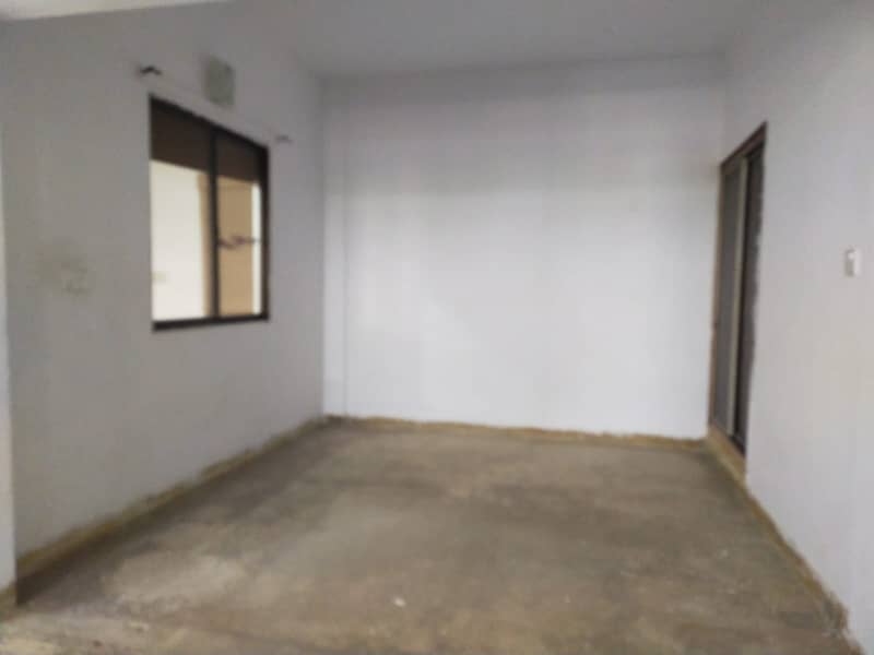 2 BD Apartment 1st floor, Naseer Tower (Main 200ft KU Rd Facing) 16