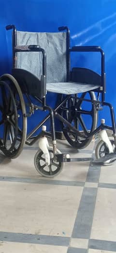 Folding Wheel chair best condition 10/10