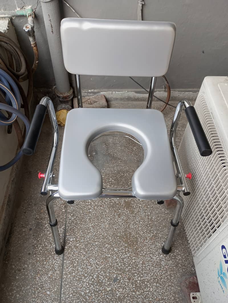 Patient toilet chair 2