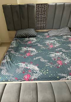 King size Bed from DHA Karachi 6months used only