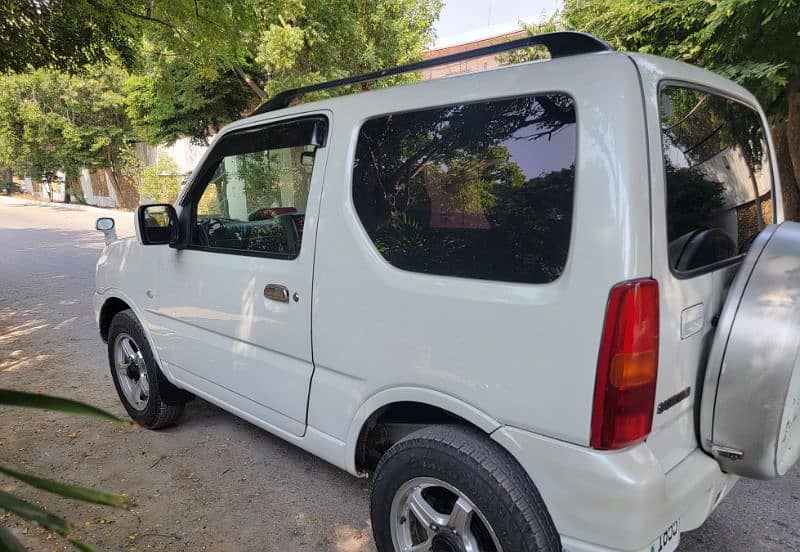 Suzuki Jimny 2013 3