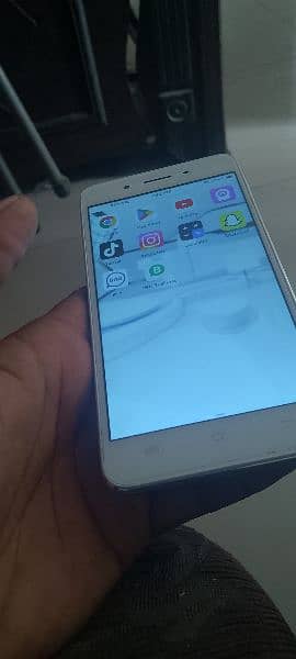 VIVO Y55A 0