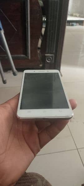 VIVO Y55A 3