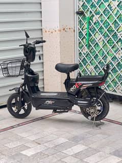 Electric scooter