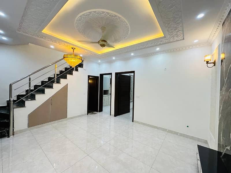 5 Marla Spanish House Available For Sale In Paragon City Lahore 5