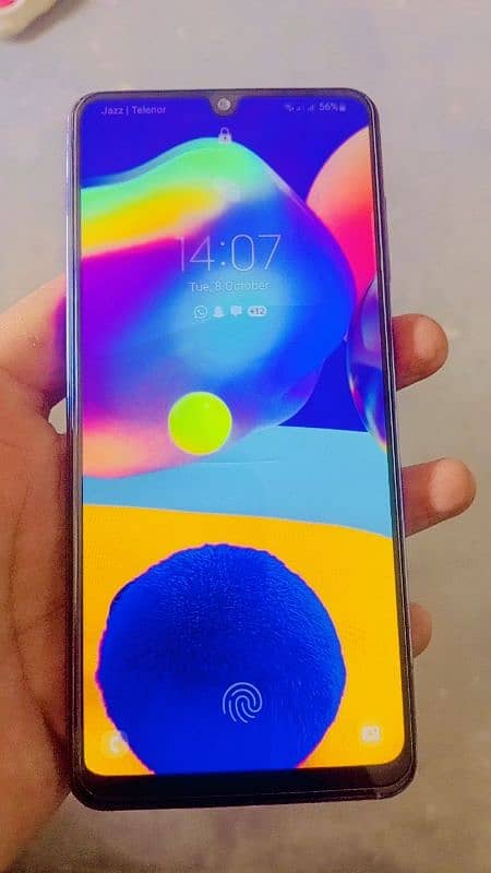 Samsung a31 glass brack h nazar hi nhi atta 23500 2