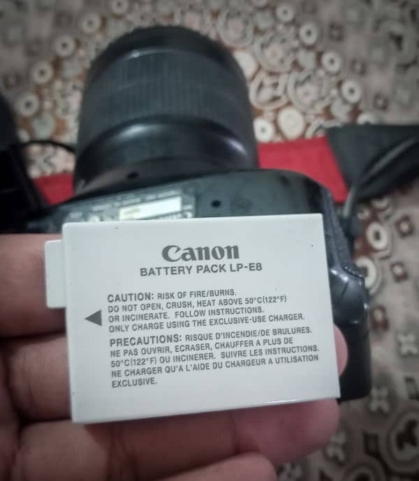 Canon EOS Kiss X5 DSLR + 18-55mm Lens with Bag & Strap - For Sale 4