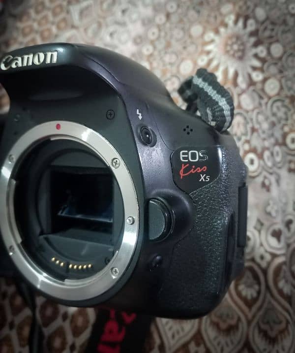 Canon EOS Kiss X5 DSLR + 18-55mm Lens with Bag & Strap - For Sale 15