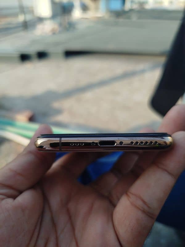 Iphone Xs 64Gb dual sim pta approved 5