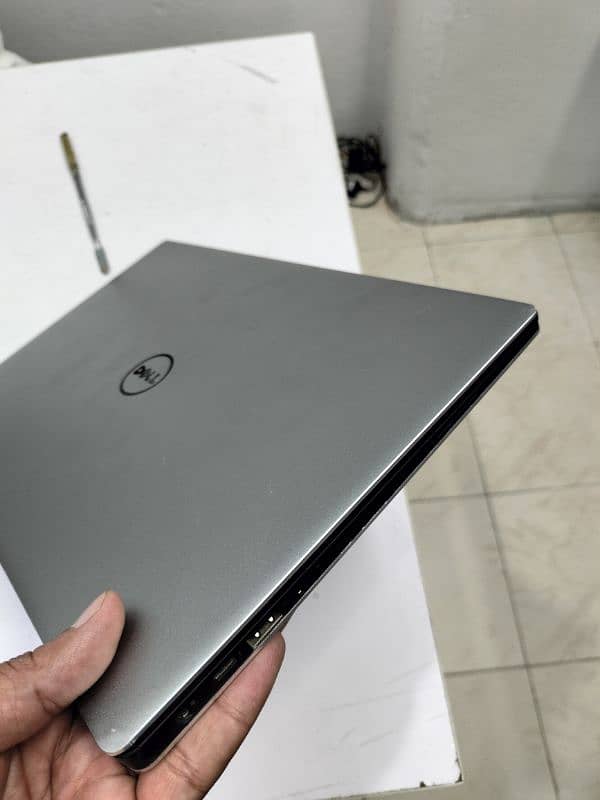 Big Offer,, Dell Xps 13 9360,, Led 13 Inch,, Ssd 256 Gb 1