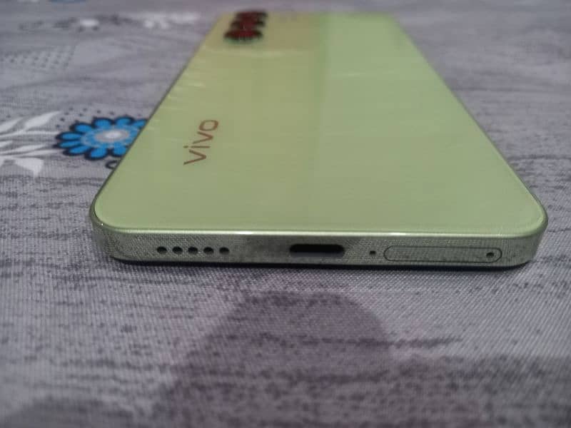 vivo y100 Brand New Just Box open 2