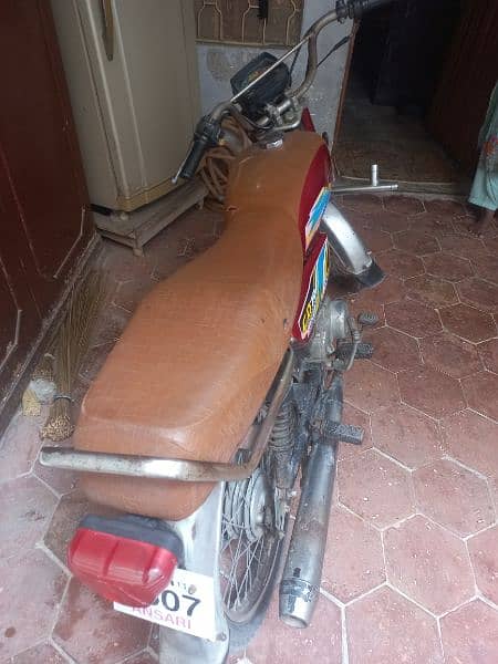 70 CC motorcycle 2