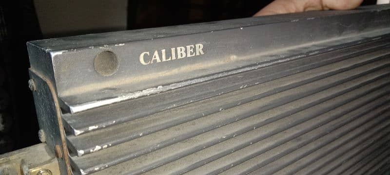 Caliber CA475 Plus 4-Channel Car Amplifier 4