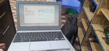 Samsung Chrome book 4 32