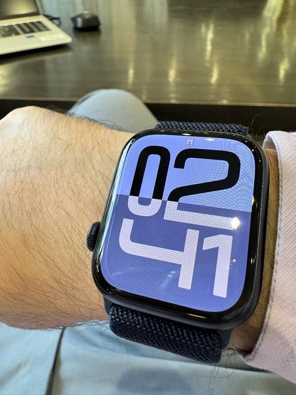 Apple Watch series 9 used 45mm 0