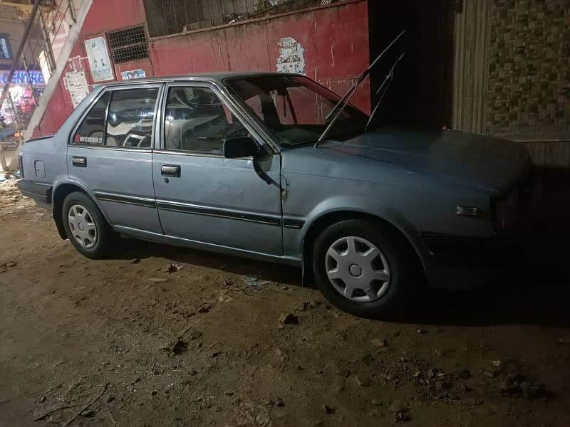 Nissan Sunny 1985 4