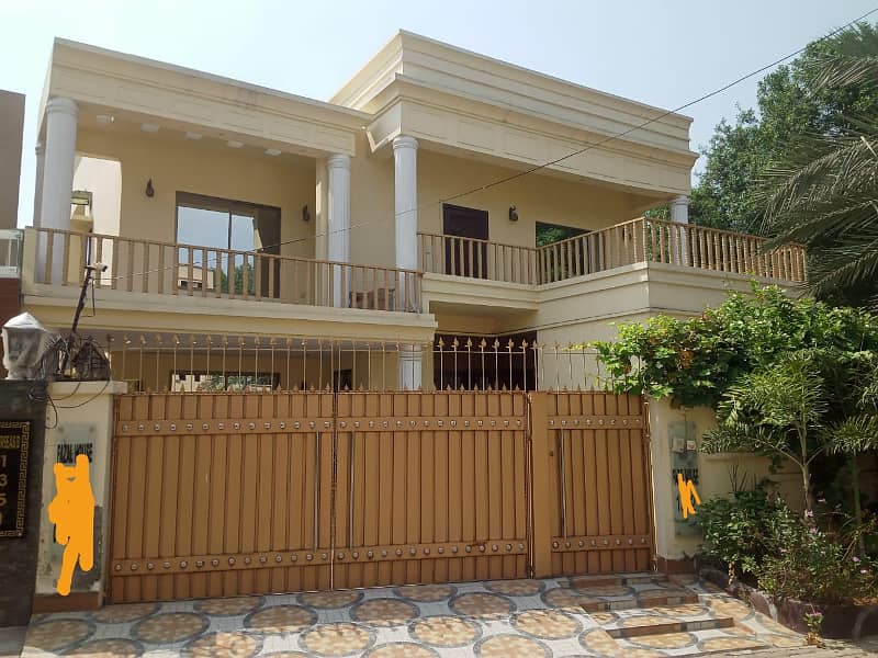 1 Kanal House Use Available For Sale 0