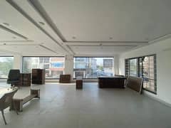 8 marla commercial floor for rent in dha 0