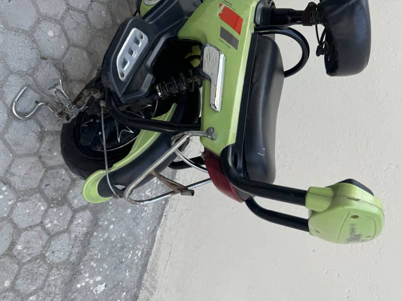 electric scootey , electric bike , electric rechargeable scooter 6