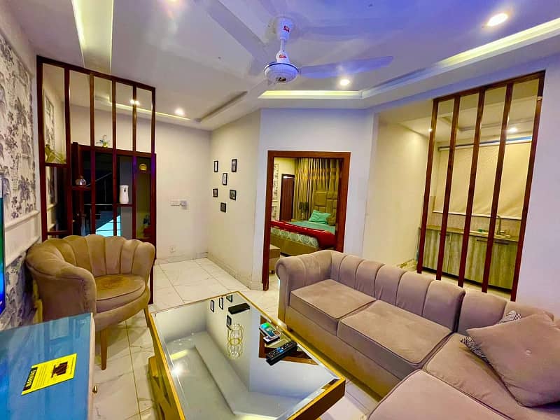 1 Bedroom VIP Full furnish flat per day available in Bahria town Lahore 4