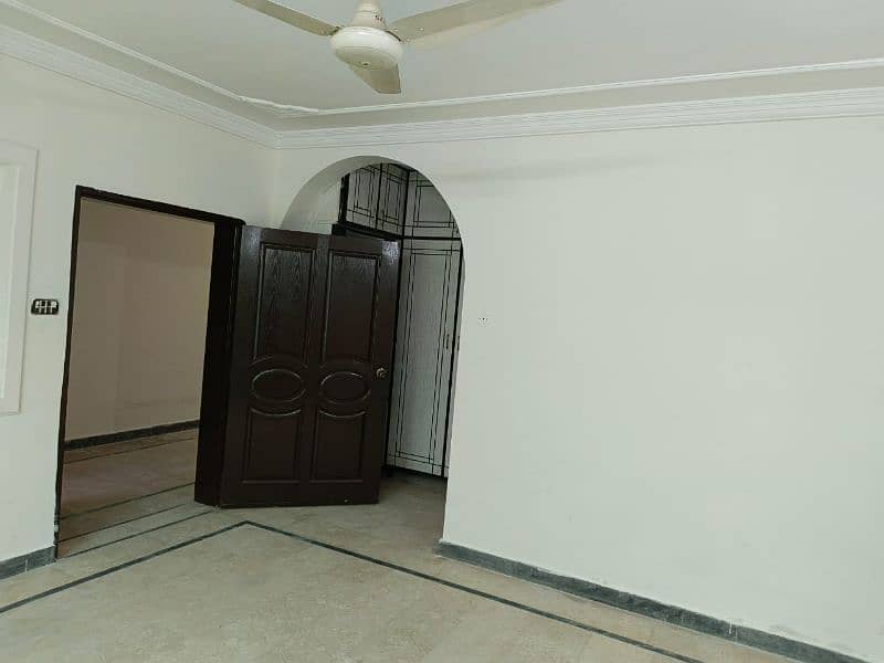 1 kanel Open Basement For Rent F15 Islamabad 16