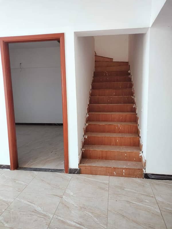 Duplex For Sale In LA-GRANDE 6