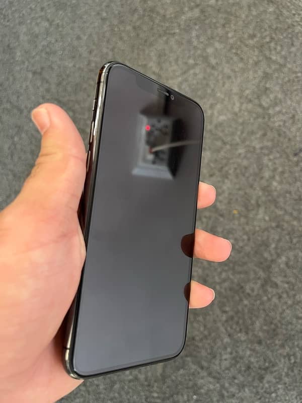 iphone 11pro 256gb 80bettry jv 10by10 whtsp 03481909953 2