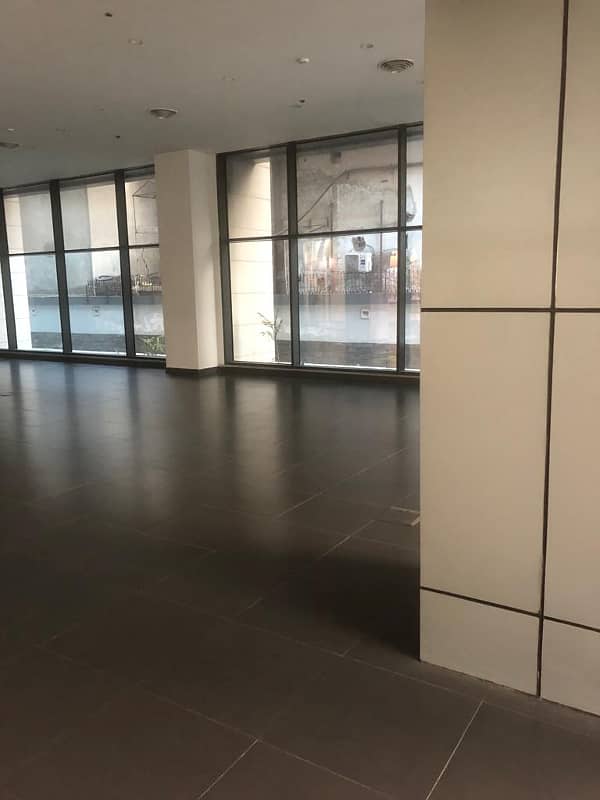 10000 Sq Ft Space Office Available In Gulberg For Multinational Companies 8