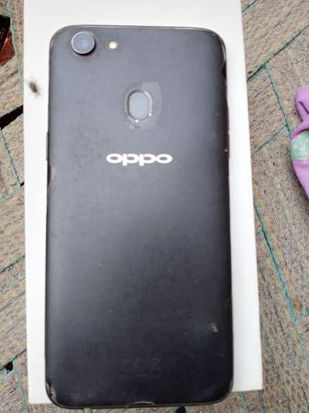 oppo f5  with box phone dead h nmbar 03068444304 2