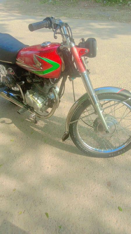 saf bike ha arjant sell karna ha 1