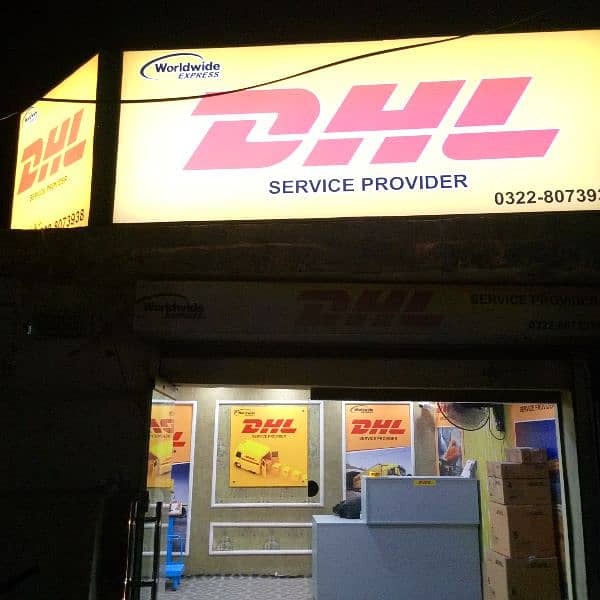 world wide express DHL international courier service 0