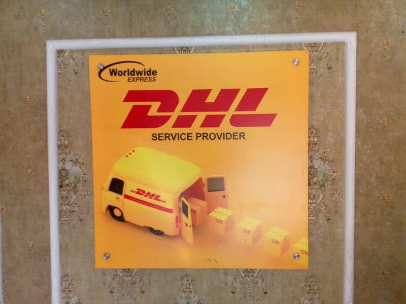 world wide express DHL international courier service 4