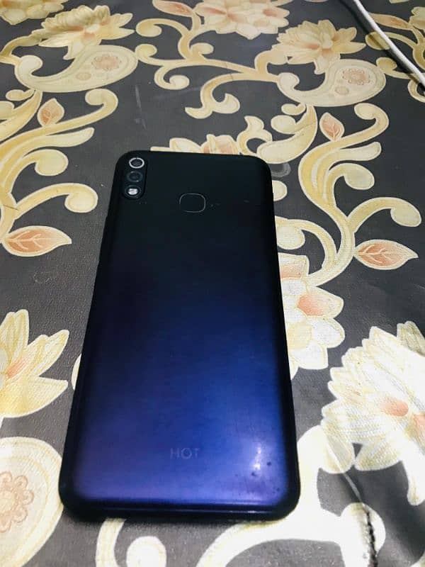 infinix hot 8 lite 2/32 1