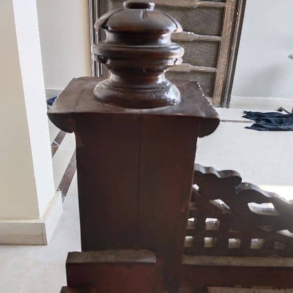 Chiniot Crown Bed with 2 Sidetables (Without Mattress), Good Condition 6