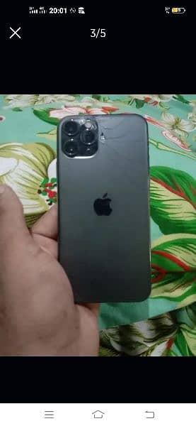 iphone 11 pro 3