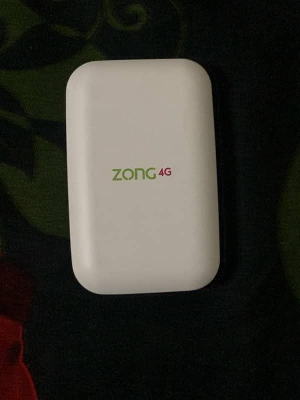 Zong 4G BOLT+  wifi Hotspot Device 3