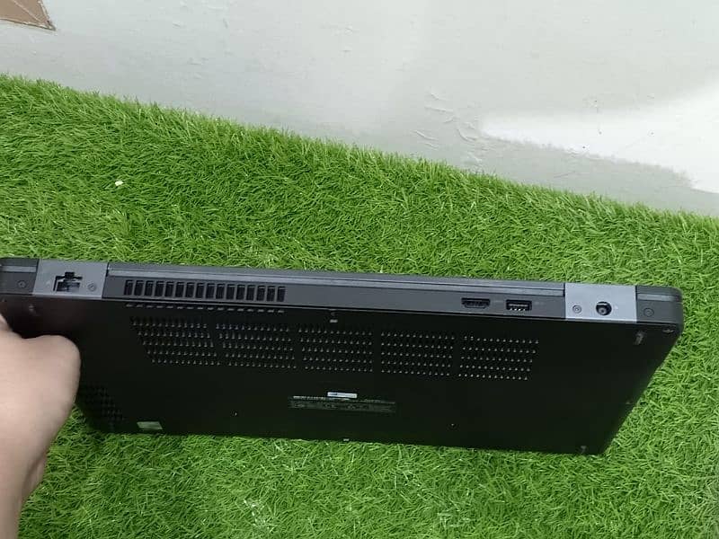 Dell Latitude 5580 5