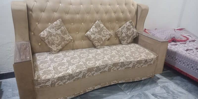 5 seater sofa brand new 4