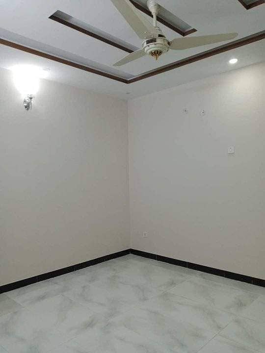 LOWER GROUND PORTION IS AVAILABLE FOR RENT IN I-8 ISLAMABAD. 6