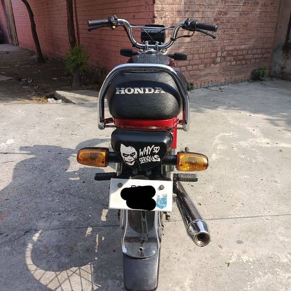 Honda CD70 2023 Model 4