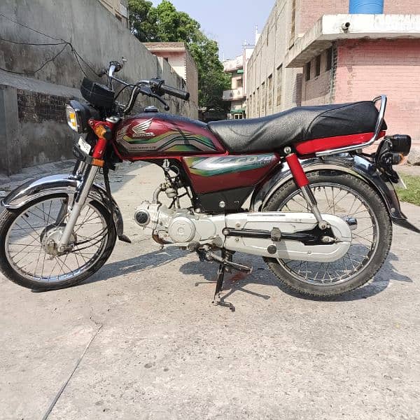 Honda CD70 2023 Model 9