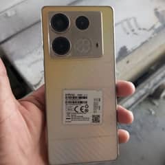 infinix note 40 ha 10/10condition hha 6month warrenty  03066020606