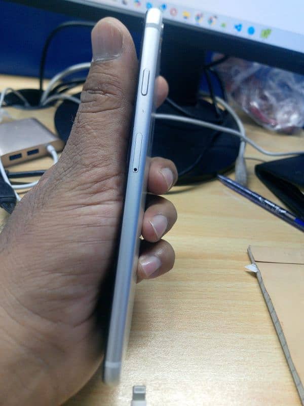 iphone 6plus  NPTA 4