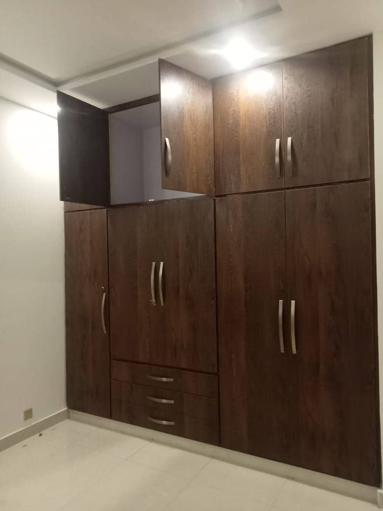 Expert Woodwork & Custom Kitchen Cabinets Services Available 1