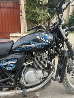 Suzuki GS 150 SE