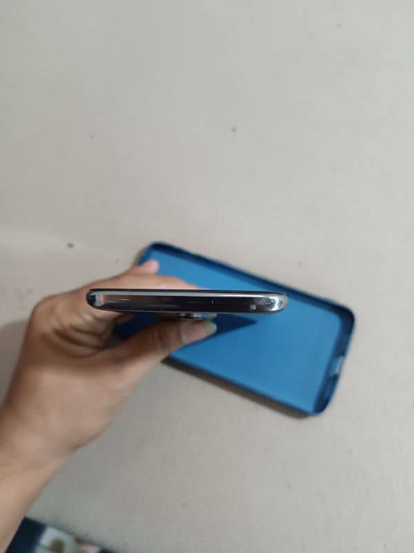 OnePlus 7  8gb 256gb peach approved 5