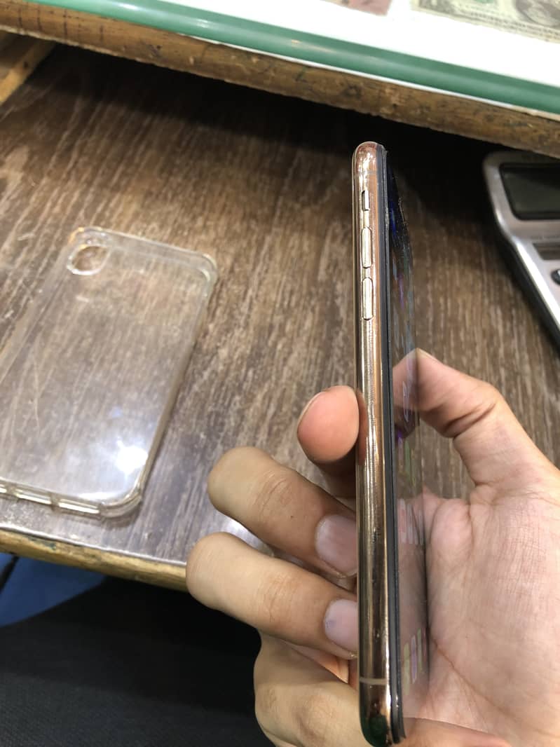 iPhone XS Non pta factory unlock not Jv 4